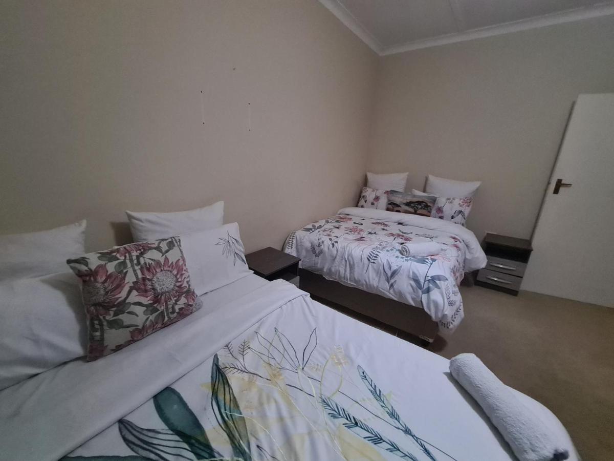 Zenith House Boston Self Catering Accomodation Le Cap Extérieur photo