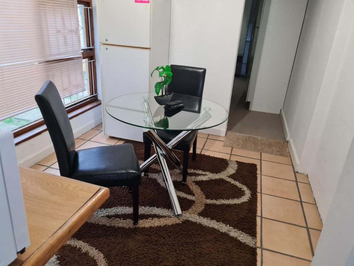 Zenith House Boston Self Catering Accomodation Le Cap Extérieur photo