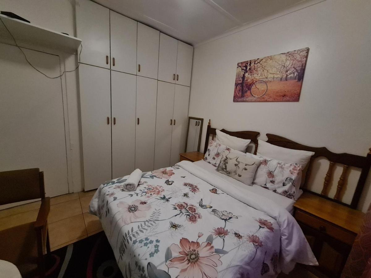 Zenith House Boston Self Catering Accomodation Le Cap Extérieur photo